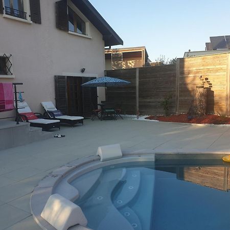 Maison Le Lezard Chez Amalia Et Fred 托农莱班 外观 照片